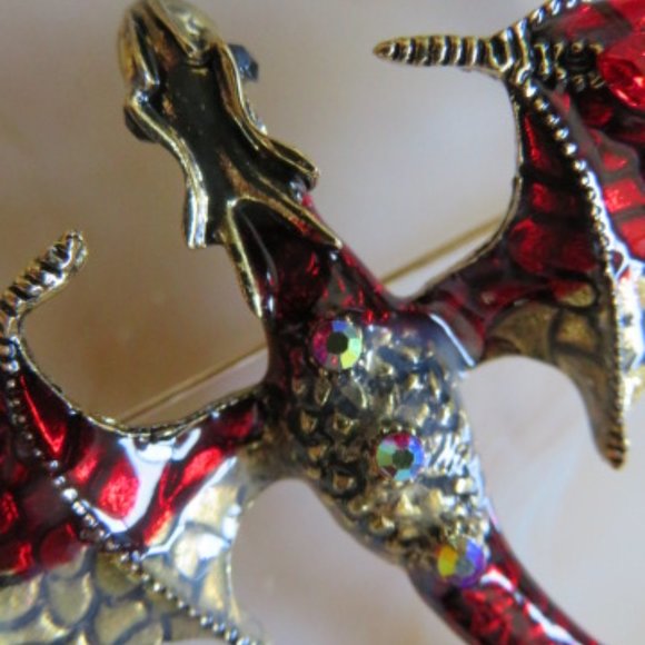 Dramatic RED & Gold Alloy DRAGON Brooch / Pendant (K304) - Picture 2 of 5